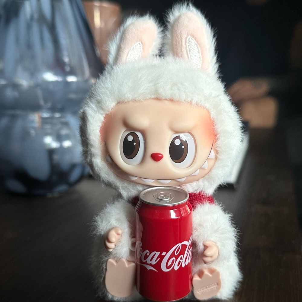 Coca-Cola AUTHENTIC LABUBU